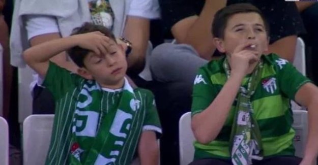 Viewers in shock over the fuming boy in the stadium - so took the matter to a unexpected twist
