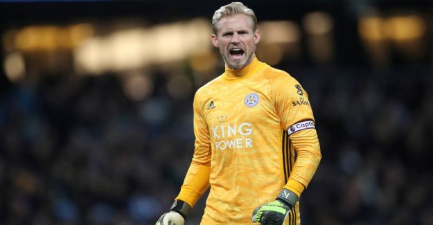 Schmeichel wins the big awards: - He is great