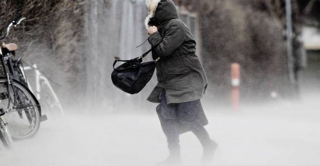 Windy weather on the way: Police warn