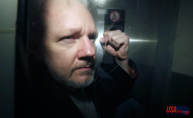 Assange wins the first stage of appeal for extradition to the USA
