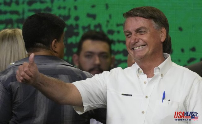 Brazil: Bolsonaro is released from hospital after an overnight stay