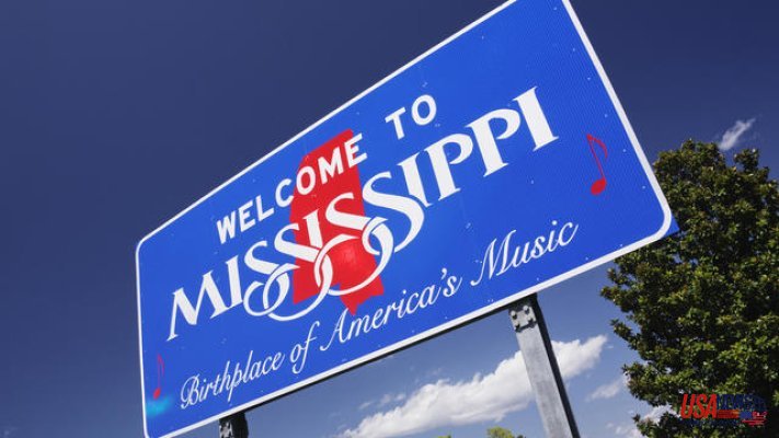 Mississippi to be the last U.S. state to have an equal pay law