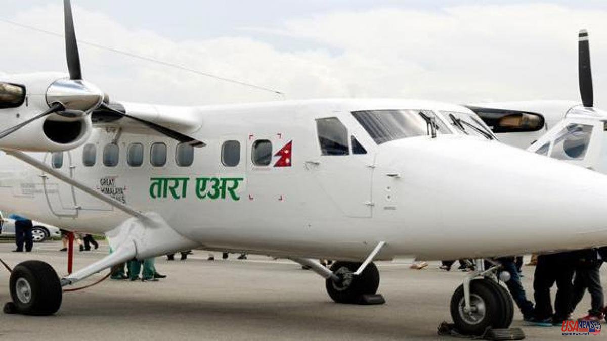 They lose contact with a plane with 22 people on board in Nepal