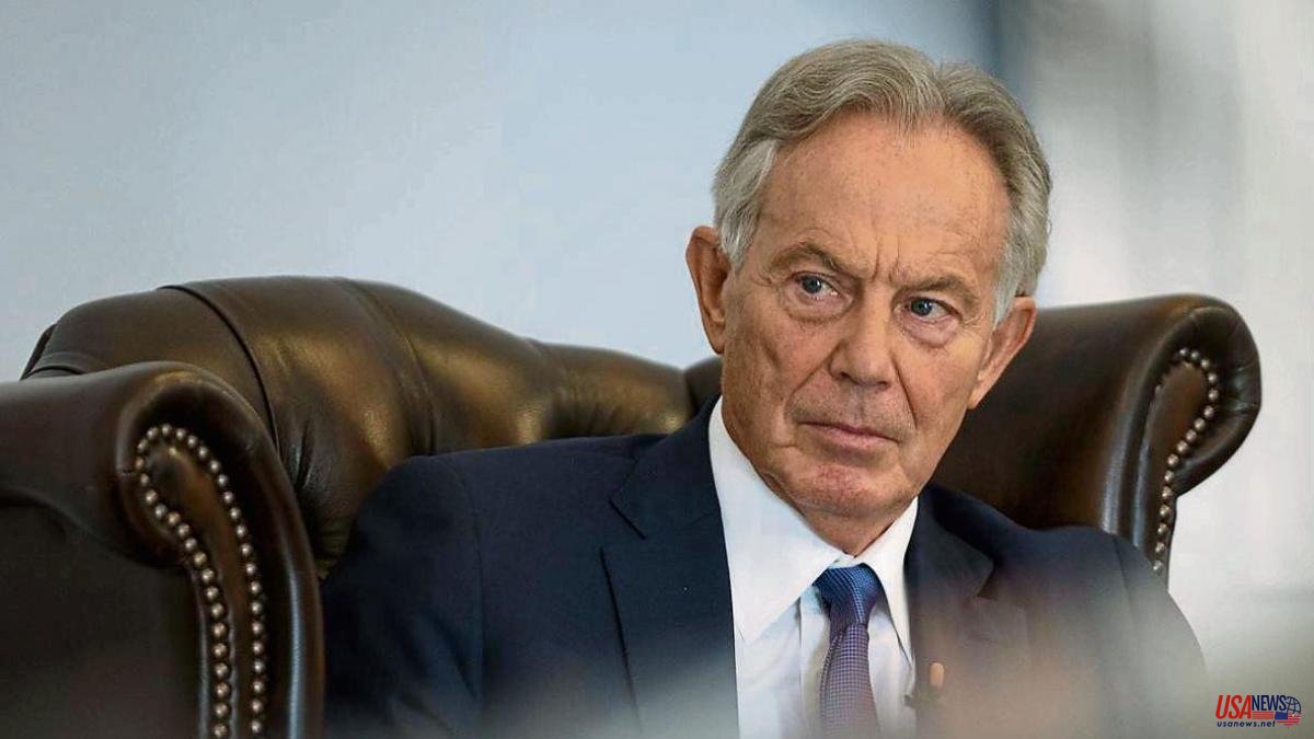 Blair promotes a new center party in the midst of British chaos