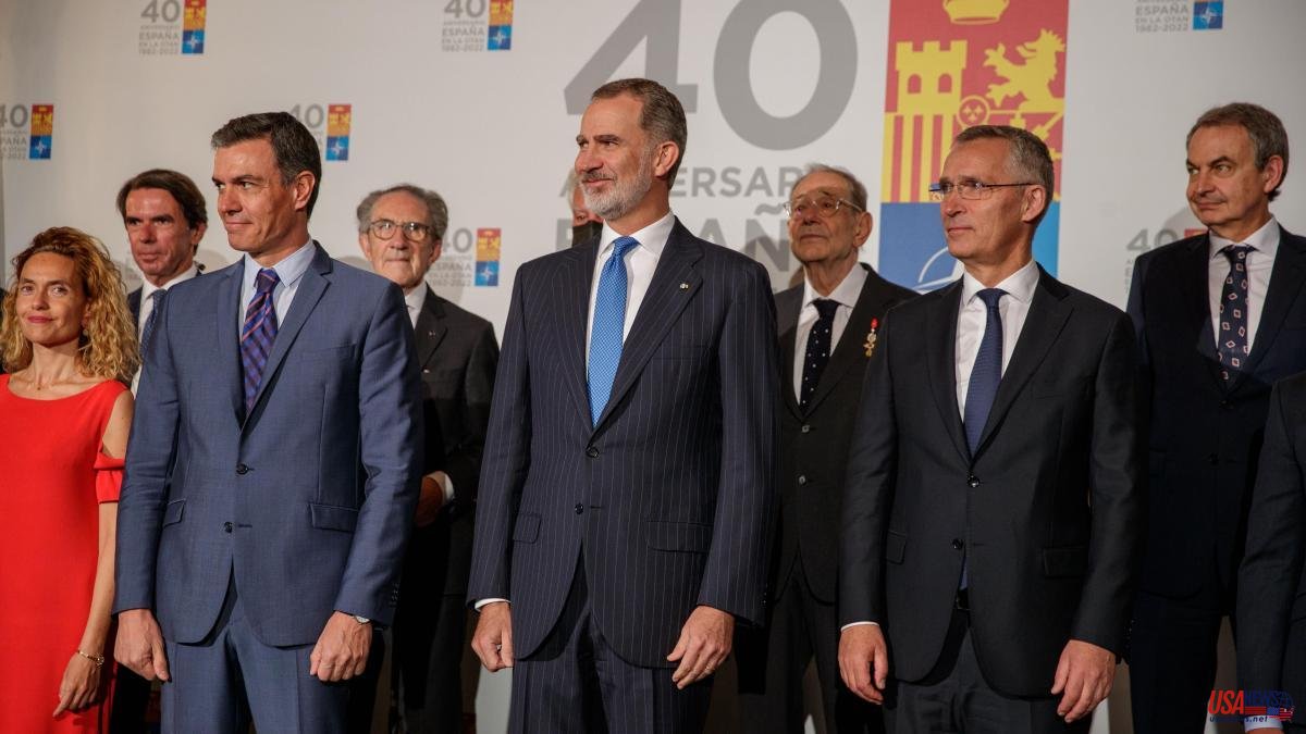 Felipe VI asks that NATO and the EU work seamlessly in the face of "unacceptable Russian aggression"