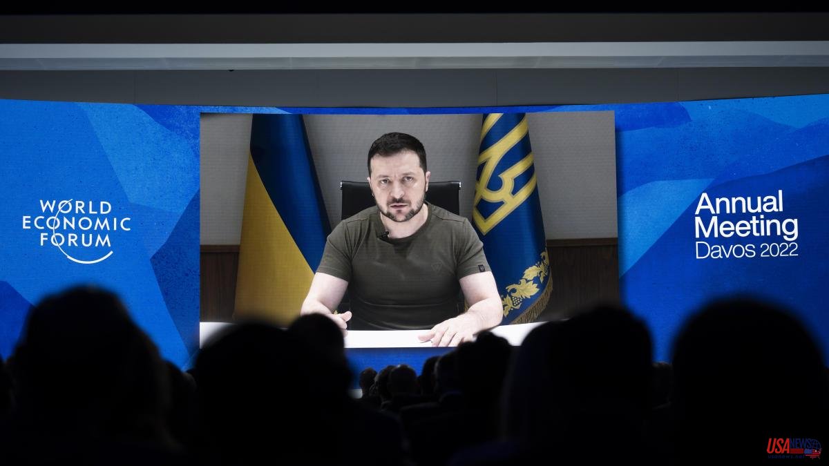 Zelensky calls for more weapons and sanctions in Davos