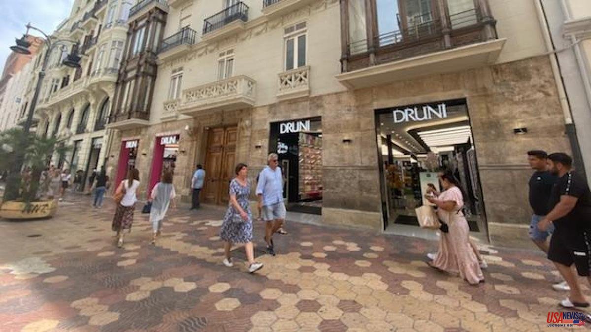 The Valencian fashion and personal care trade increases sales by almost 20%