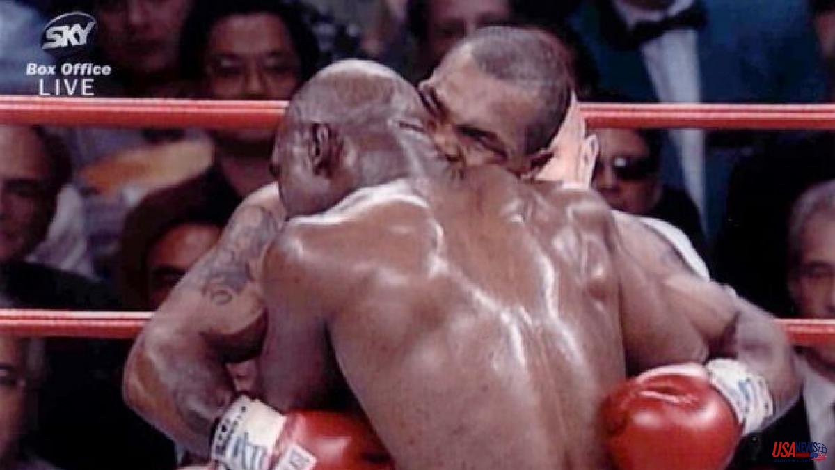 Mike Tyson: "Holyfield's ear tastes like ass"