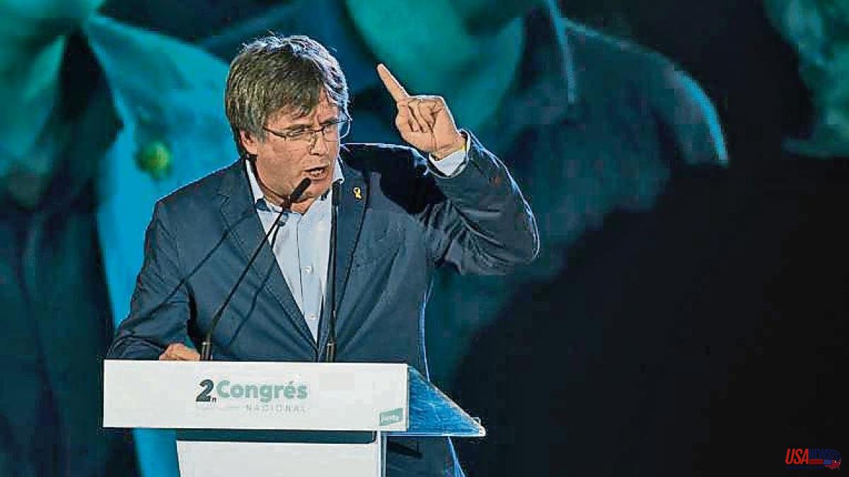 Puigdemont accuses judges, police and journalists of hatching a plot against independence