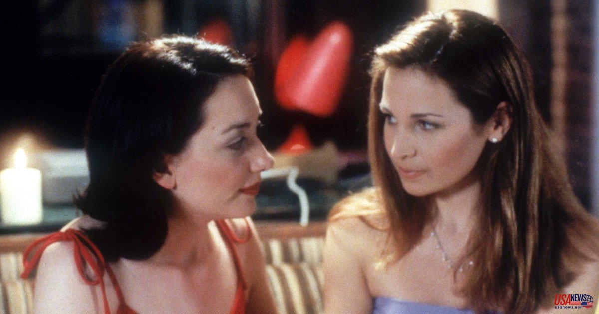 How the lesbian rom-com "Kissing Jessica Stein" became a hit surprise hit 20 years ago