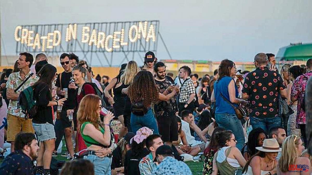 What does a festival bring to a city?
