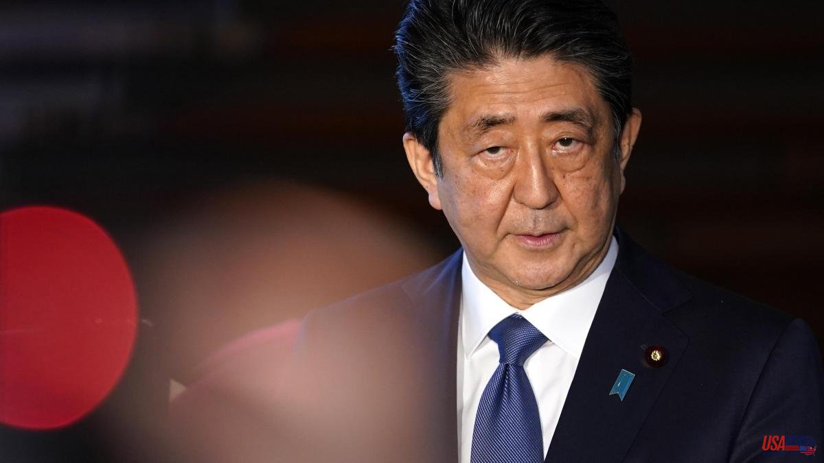 Shinzo Abe, the politician who brought stability back to Japan