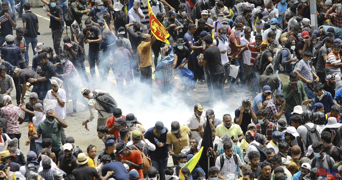 After protesters stormed the presidential house, Sri Lanka's prime minister resigned.