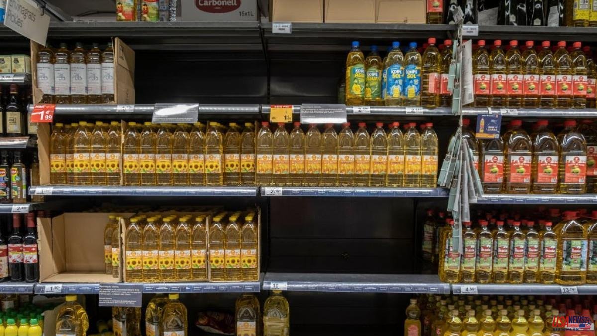 Less oil and more fresh milk: this is how households face the rise in prices in the supermarket