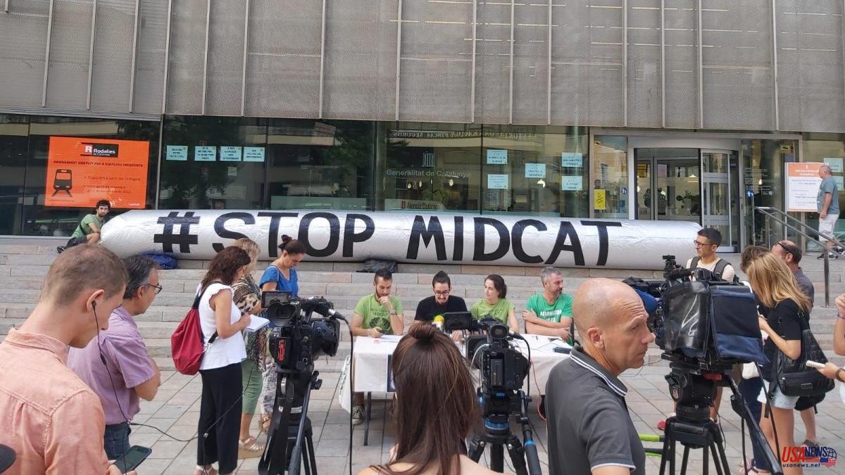 The opposition platform to Midcat is reactivated and asks to definitively bury the gas pipeline