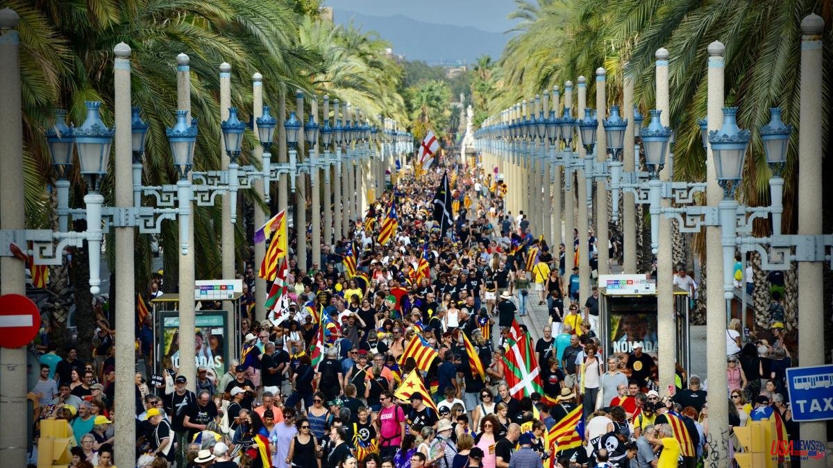 The Diada demonstration certifies the distance between the street and the parties