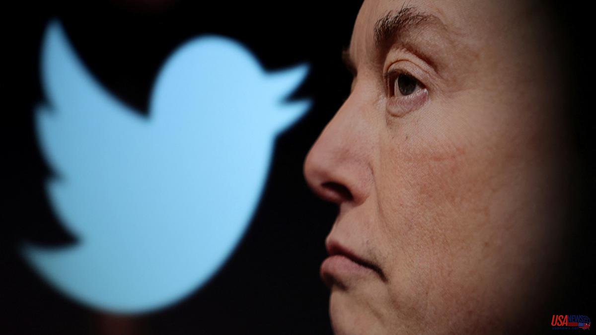 Musk already owns Twitter and fires the three top leaders of the platform