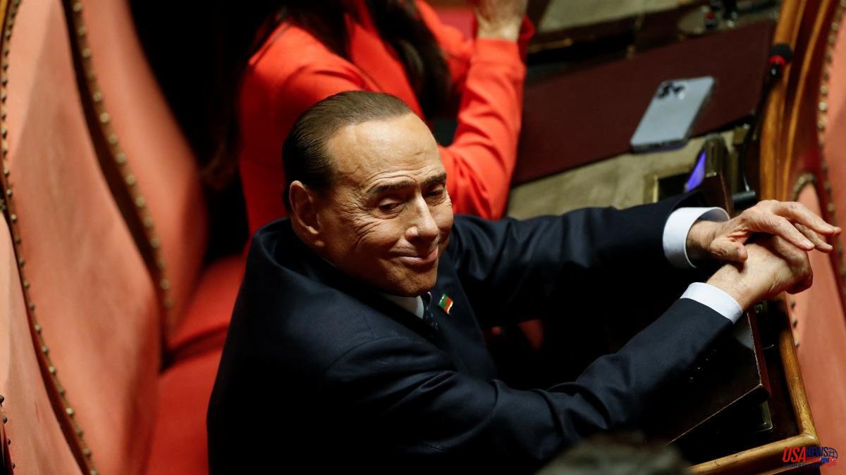 Berlusconi returns to the Italian Senate nine years after being expelled