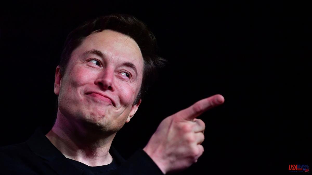 Elon Musk now lashes out at Apple for removing Twitter advertising