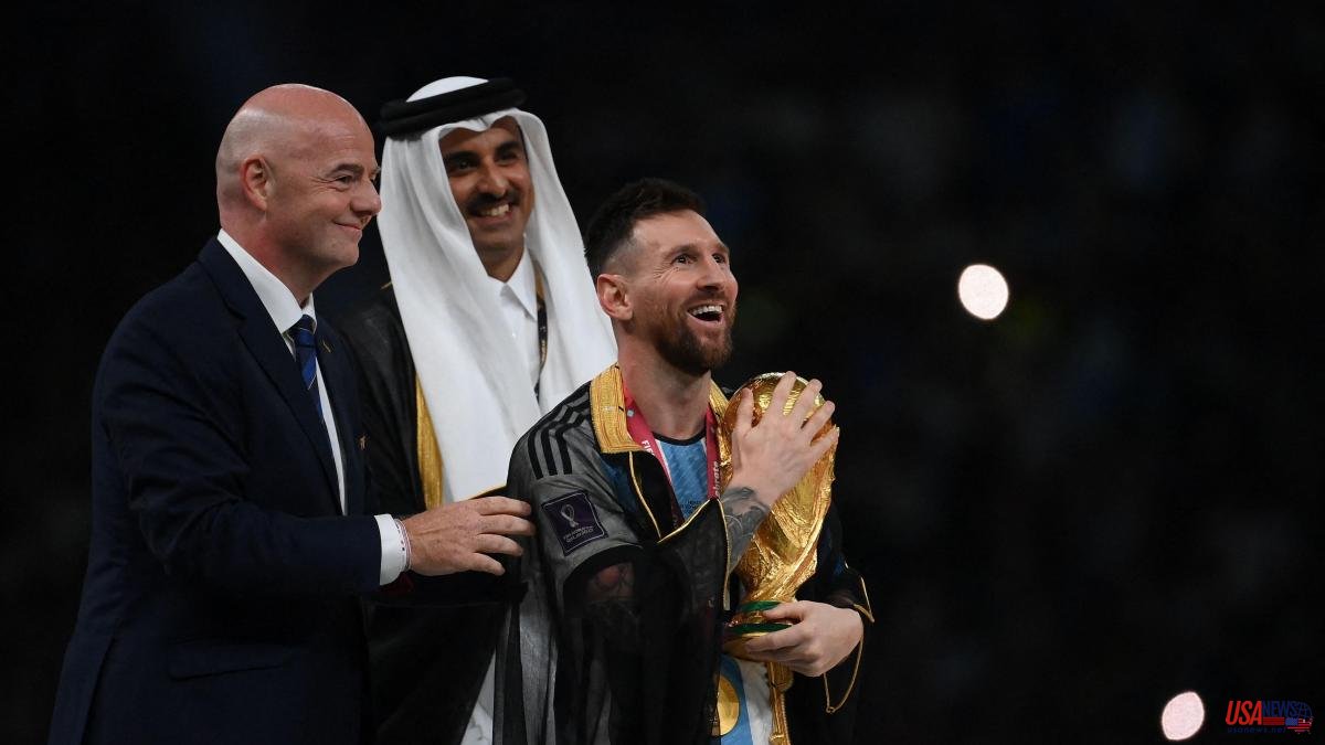 The bisht, the royal cape that Qatar put on Messi before lifting the World Cup