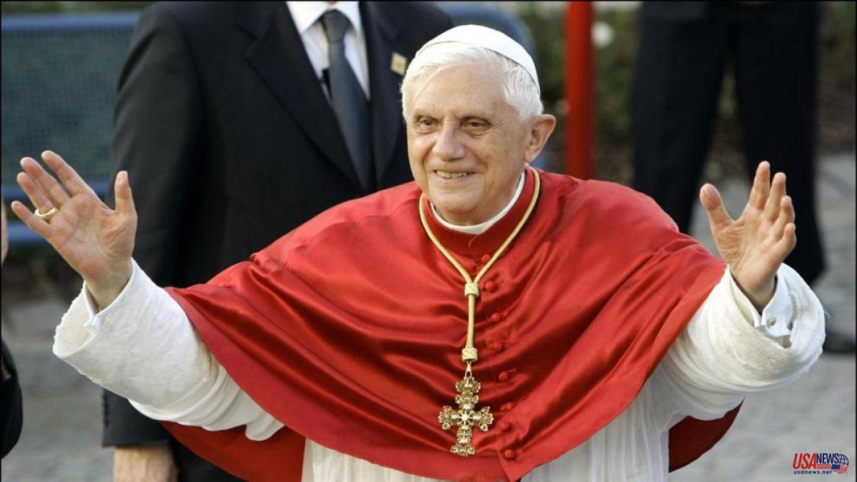Benedict XVI: the secret of an authentic look