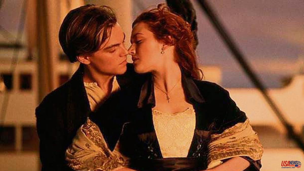 The 'Titanic' sinks again and sweeps the box office