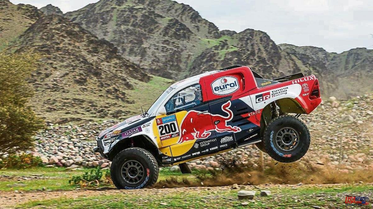 The Dakar classic heats up: Al Attiyah against Sainz