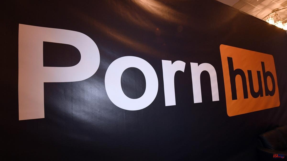 In the midst of the hurricane for sexual assaults among minors, Pornhub changes ownership