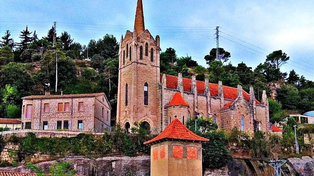 The peculiar Neo-Gothic church of Berguedà