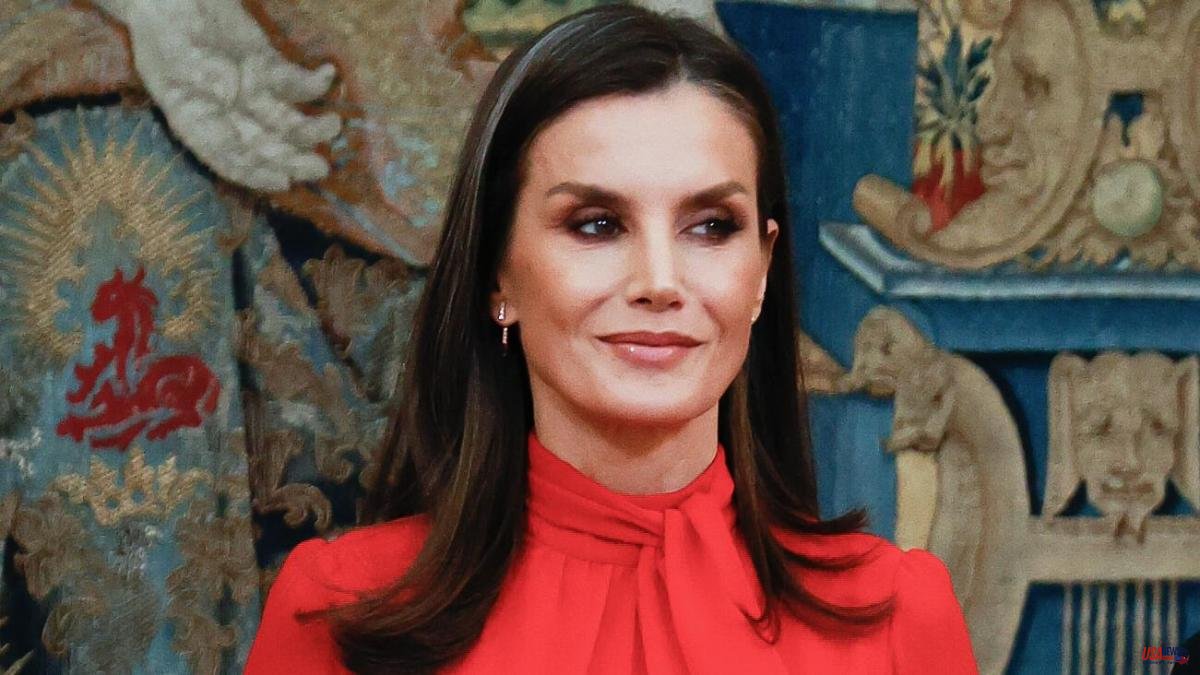 Letizia debuts a new Spanish brand with a striking red dress