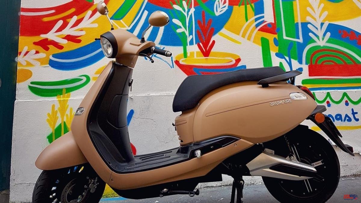 This is the flirtatious French electric scooter to navigate the city