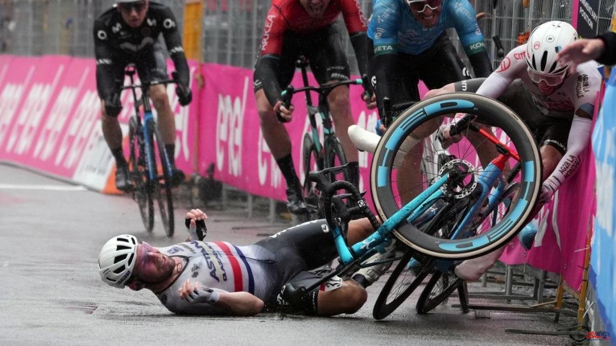 The 2023 Giro is being the grand tour with the most dropouts of the 21st century