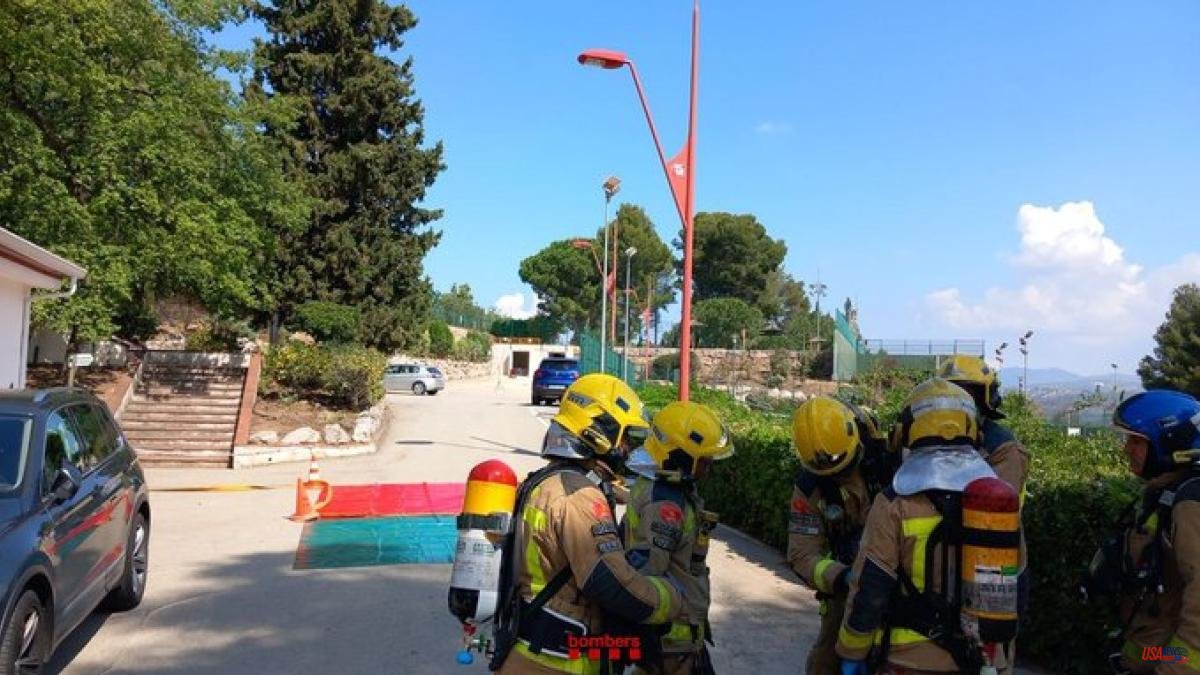 30 workers evacuated due to a small chlorine leak in Sant Andreu de la Barca