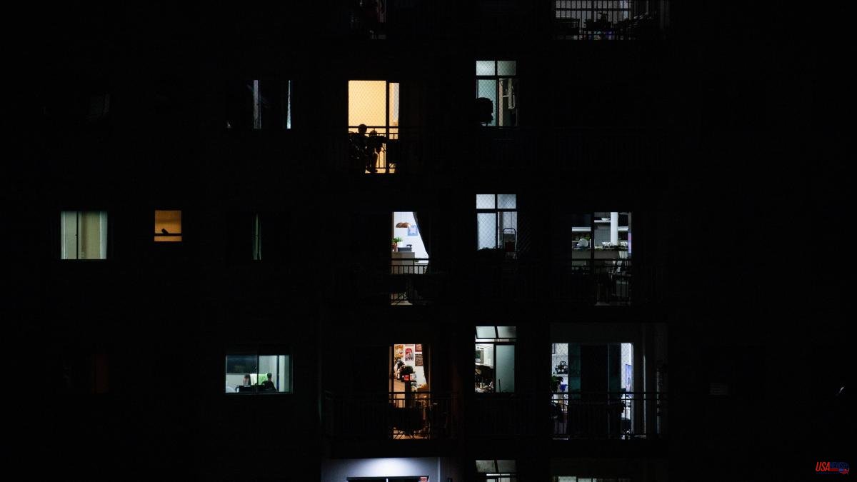 Brazil normalizes electricity service after a blackout that affected a large part of the country