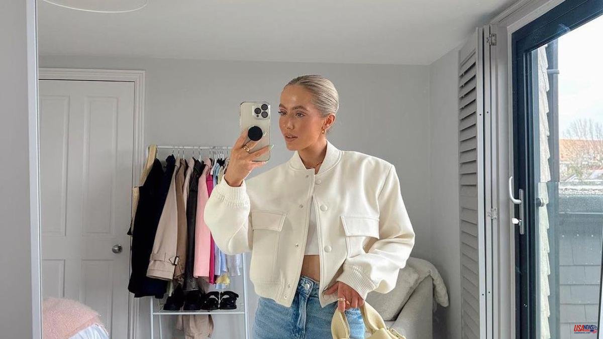 How to combine the white bomber jacket and other fall star garments
