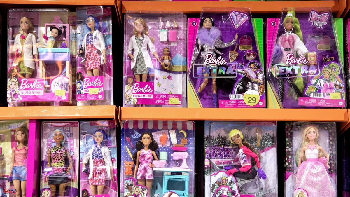 Dolls, constructions and board games, trends in the toy market at Christmas