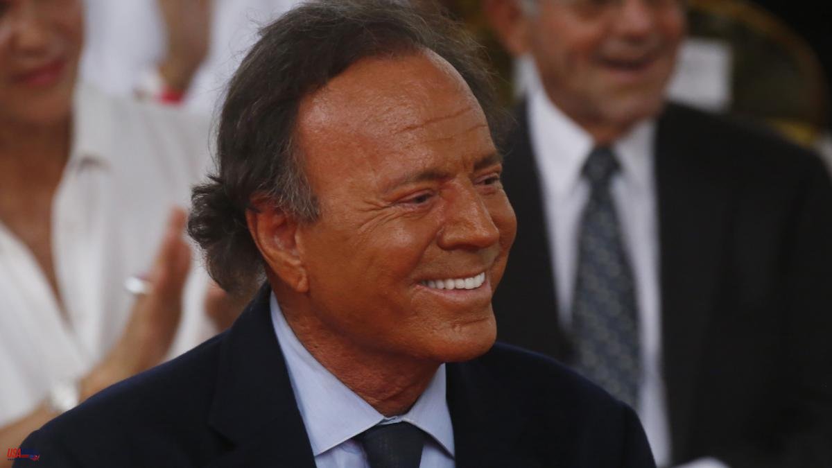 Julio Iglesias signs an agreement with Netflix to tell his life in a series