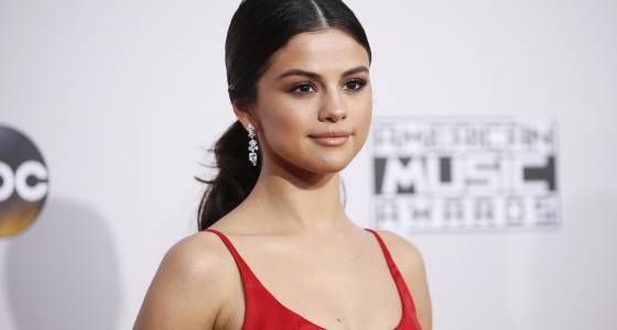 Selena Gomez Goes Braless As She Shares First Instagram Slideshow, Calls The Weeknd ‘Baby’