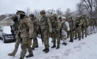 As war fears mount, the US has pulled down Ukraine's embassy presence