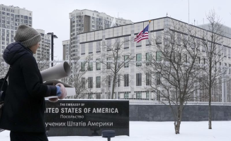EXPLAINER - What are the US' options for sanctions against Putin