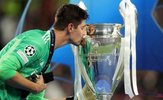 Courtois and the challenge of a Ballon d'Or with unattainable gloves for six decades