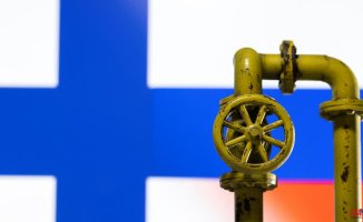 Russia makes good on its threat and cuts gas to Finland