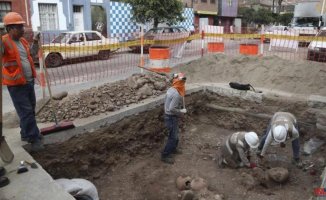 He wanted to build a latrine in Lima and came across a burial place of the ancient Incas