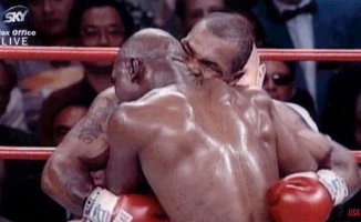 Mike Tyson: "Holyfield's ear tastes like ass"