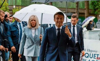 Macron remains fragile and without a majority