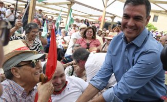 Sánchez warns that the votes for the PP and Vox are interchangeable: "In the end they will end up understanding"