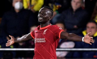 Mané arrives in Munich to sign for Bayern and could open the door for Lewandowski