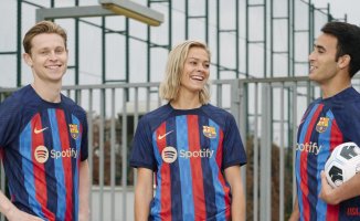 FC Barcelona presents its shirt for the 2022-23 season