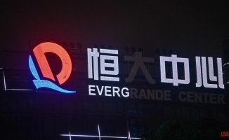 Chinese real estate giant Evergrande lays off directors amid liquidity crunch