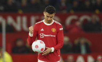Cristiano Ronaldo reappears as a starter with Manchester United